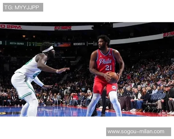 恩比德半场表现出色6投8中斩获17分5篮板正负值高达17